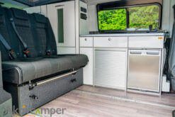 Mercedes Vito V-Klasse EQV Reimo Triostyle Camperausbau Küche Camper Möbel Bett Sitzbank