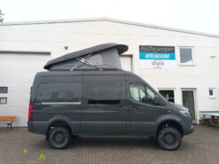 Skyup Sprinter Aufstelldach neue Version offroad Schlafdach Italien Sky-up seitlich offen