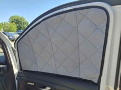 Vorhänge Gardienen und Verdunklung für Mercedes Vito V-Klasse Camper Fahrerhaus Thermomatte mit Magnet passgenau. Seitlich