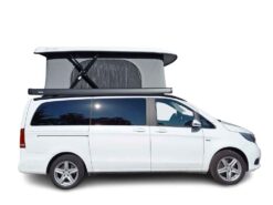 PaPo-Schlafdach Parallel Schlafdach von Aktivcamper. Schlafdach geht über die komplette Fahrzeuglänge elektrisch hoch. el. Scherensystem Aufstelldach. Langer Vito V-Klasse